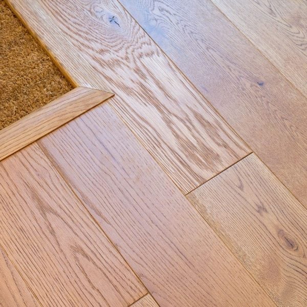V4 Wood Flooring Eiger Petit Golden Stained