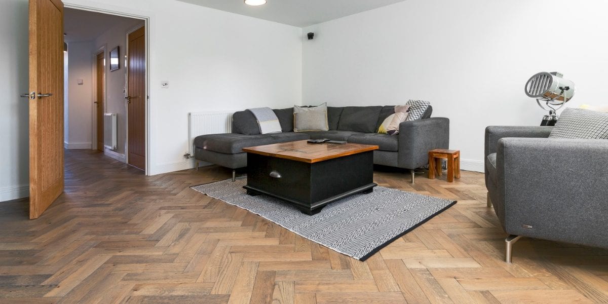 zigzag frozen umber oak floors in manchester home 7