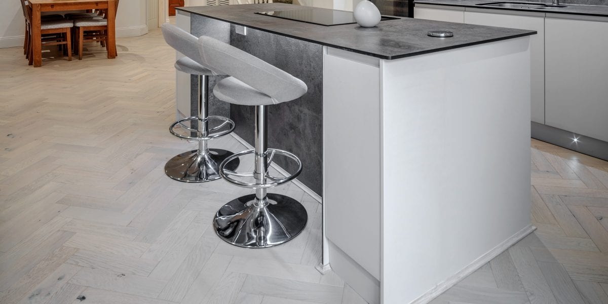 zigzag white island sand wood floors in cornwall 5