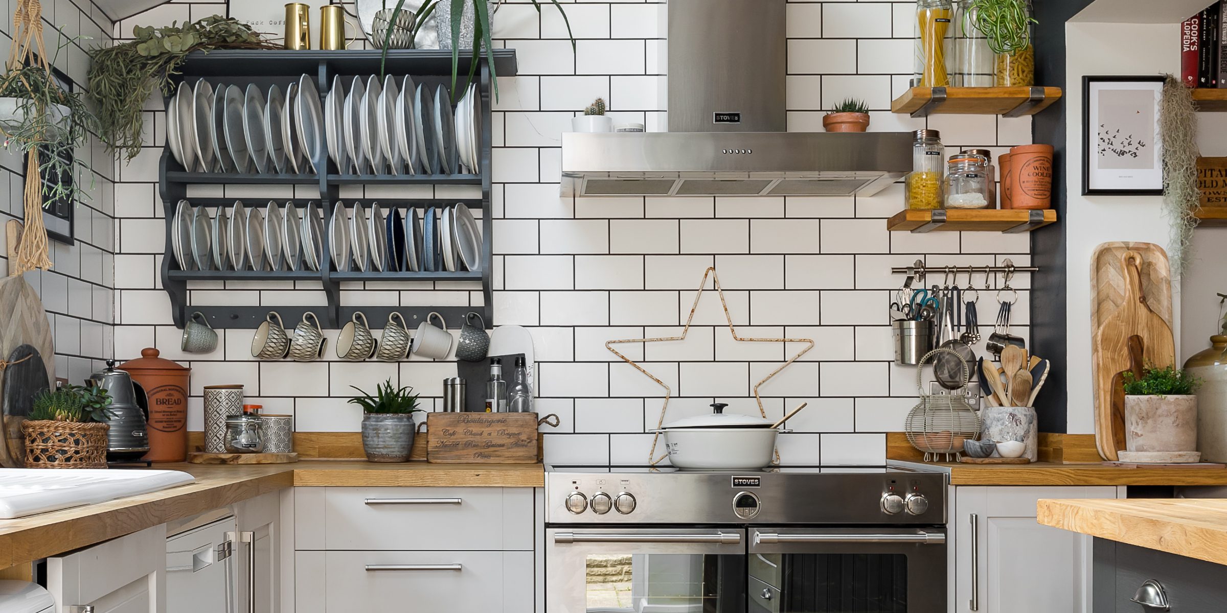 kitchen with zigzag frozen umber 4