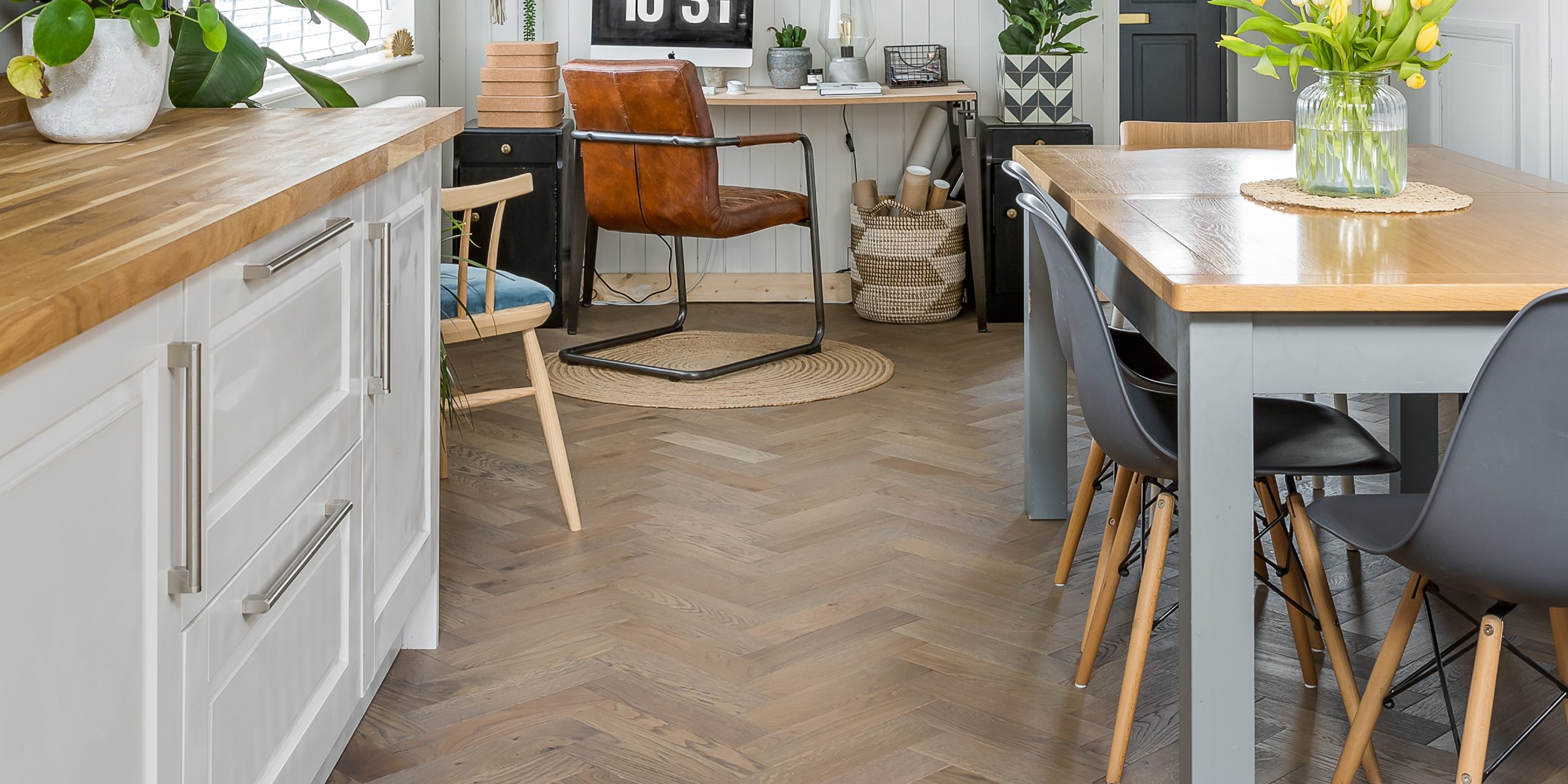 kitchen with zigzag frozen umber 8