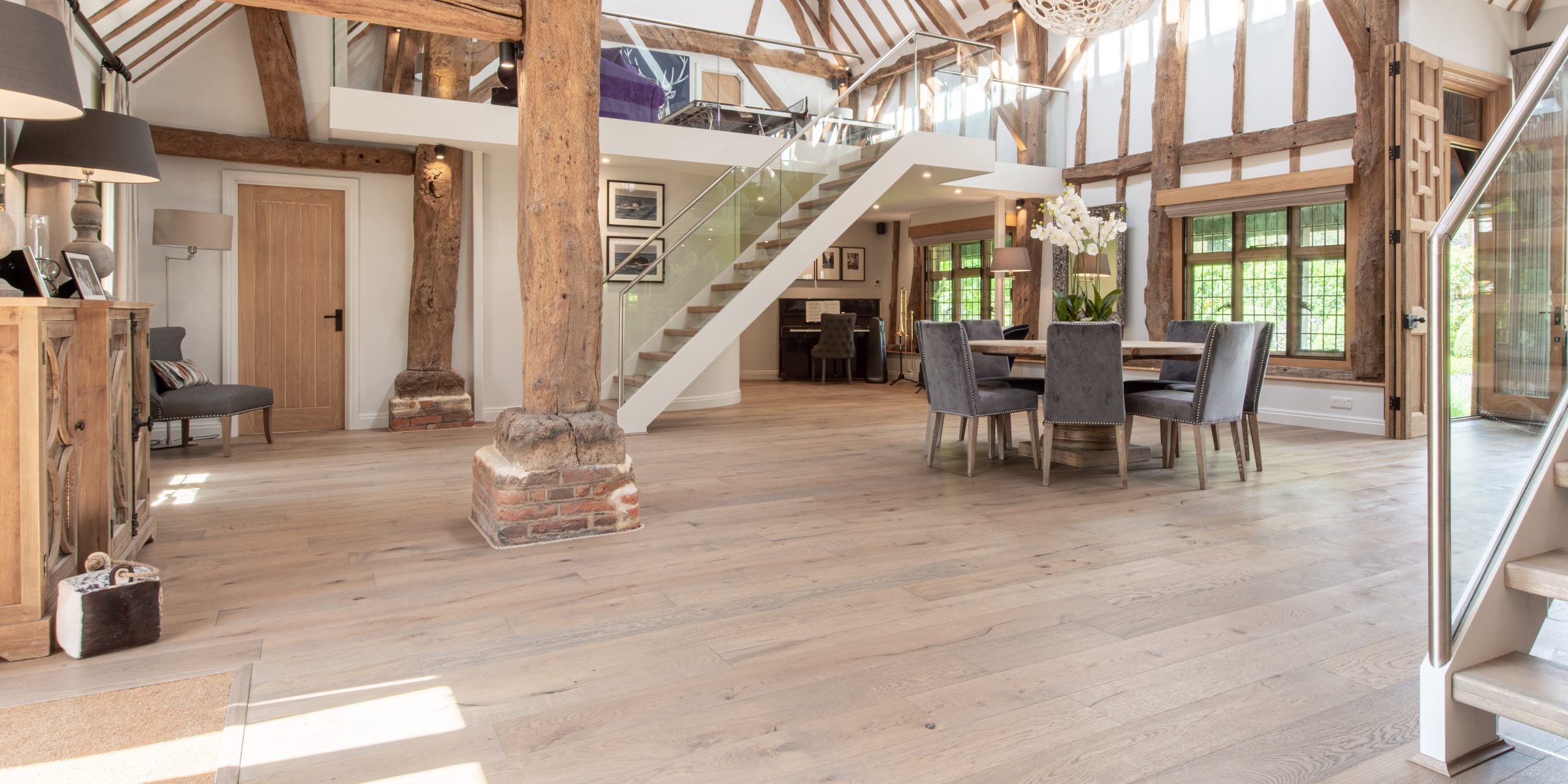 medieval barn henley 7