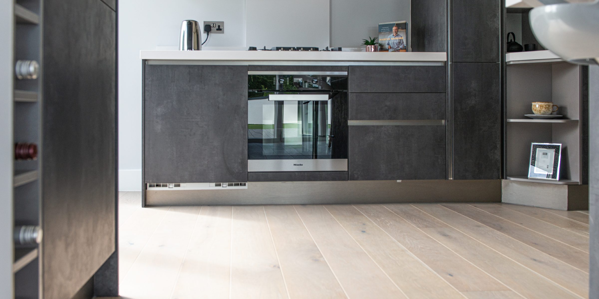 modern kitchen in epsom apartments