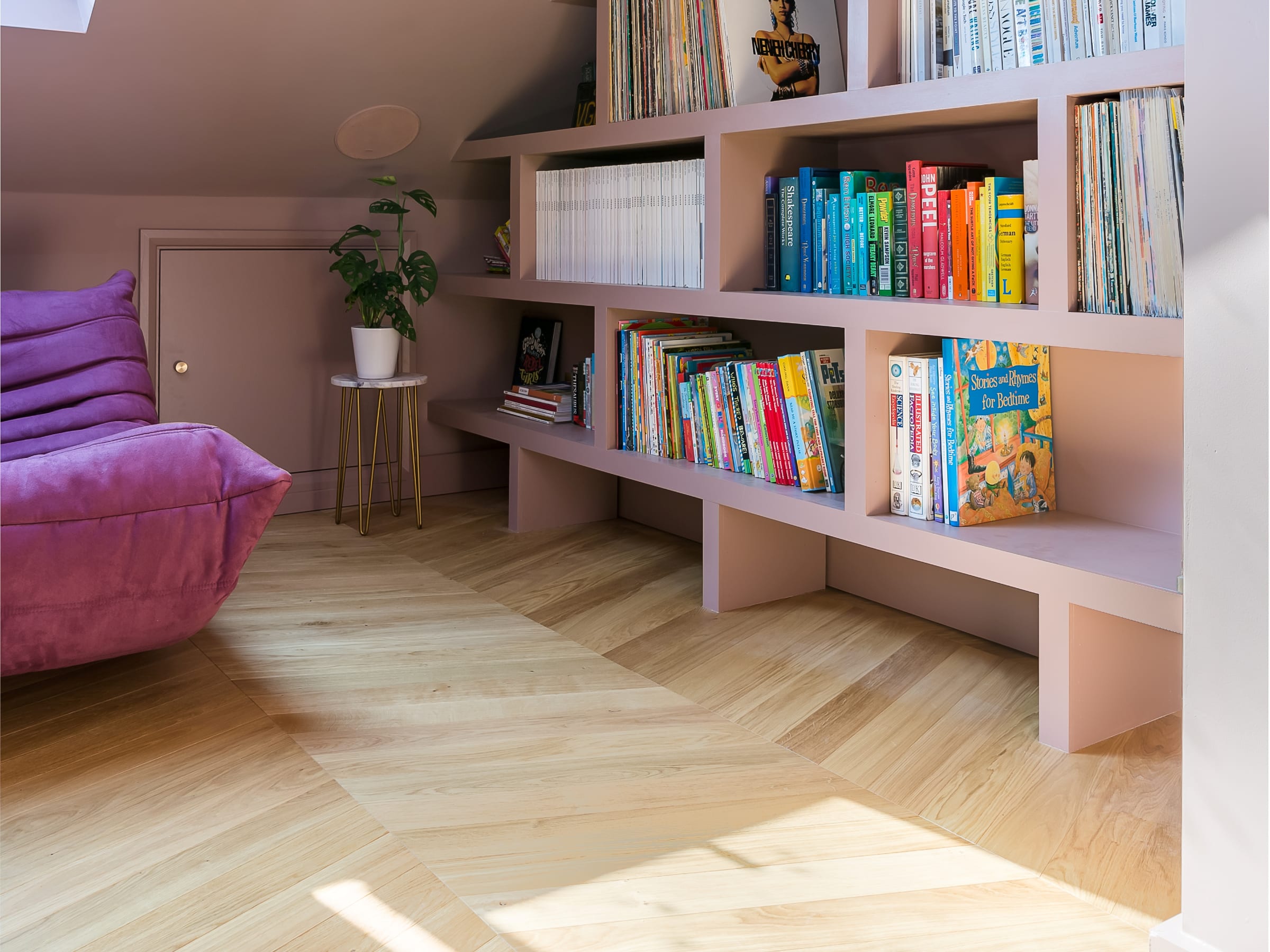 v4 wood flooring chevron